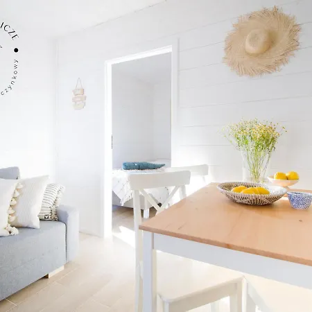 Plażowicze - Letniskowe W Mielnie