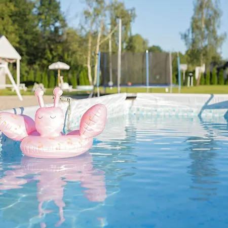 Plażowicze - Letniskowe W Mielnie