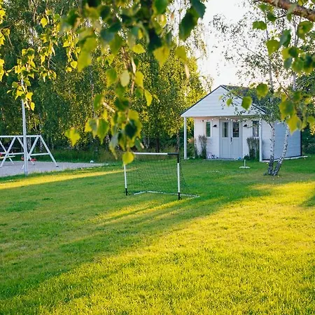 بيت للعطل Plazowicze - Letniskowe Dla Rodzin Z Dziecmi ميلنو